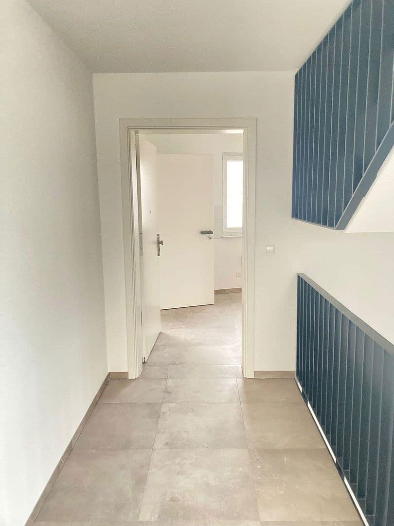 Pronájem bytu 2+kk 53 m², Eberstadt, Bádensko-Württembersko Pronájem bytu 2+kk 53 m², Eberstadt, Bádensko-Württembersko