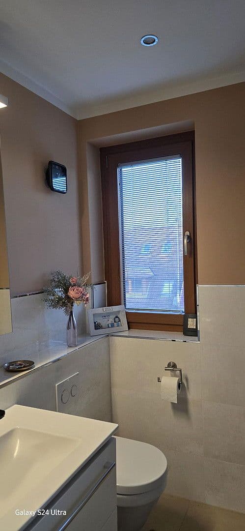 Prodej domu 140 m², pozemek 349 m², Königsberger Straße 1A, Scharbeutz, Šlesvicko-Holštýnsko Prodej domu 140 m², pozemek 349 m², Königsberger Straße 1A, Scharbeutz, Šlesvicko-Holštýnsko