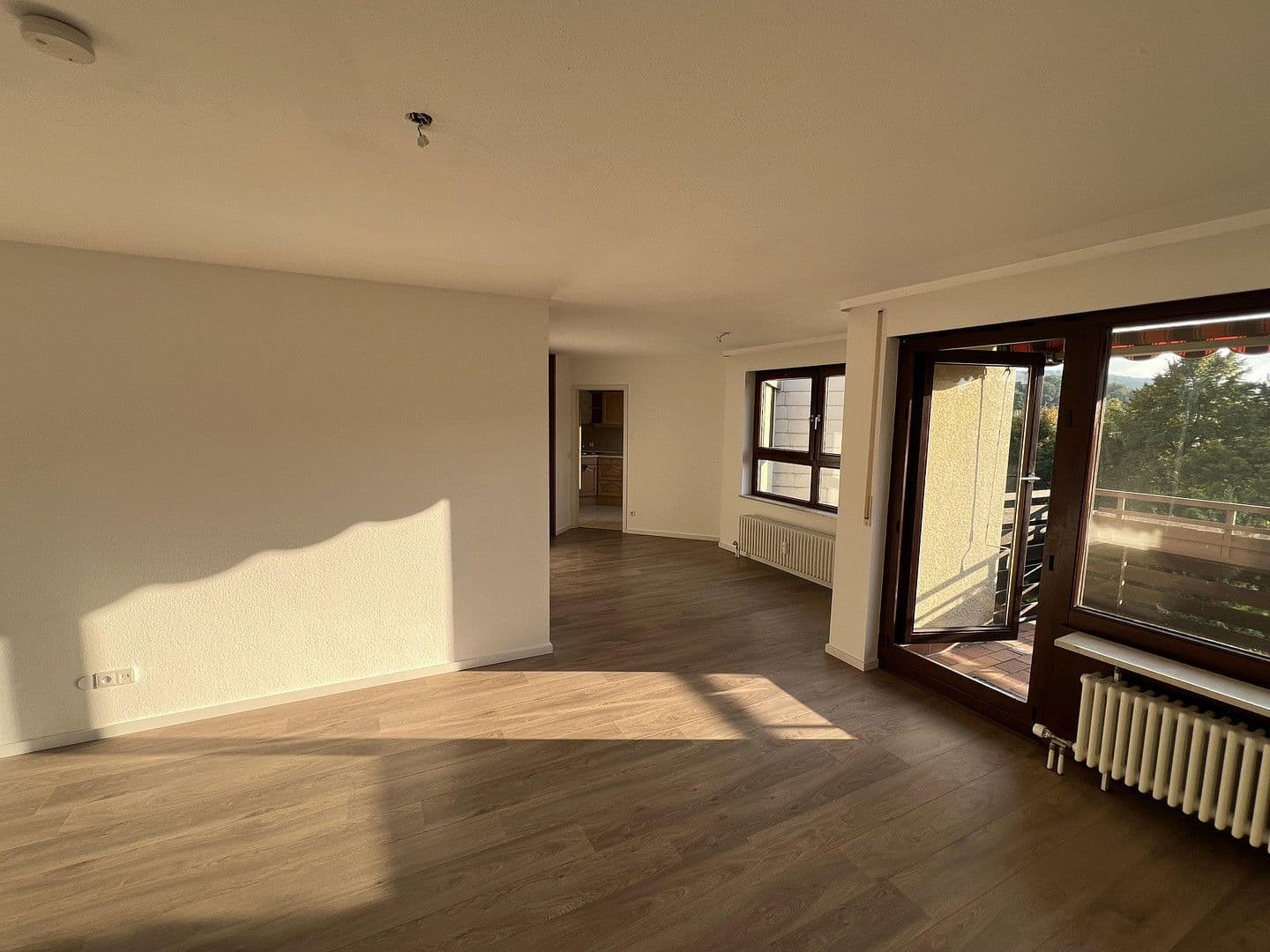 Prodej bytu 4+kk 119 m², Stuttgart - Weilimdorf, Bádensko-Württembersko Prodej bytu 4+kk 119 m², Stuttgart - Weilimdorf, Bádensko-Württembersko