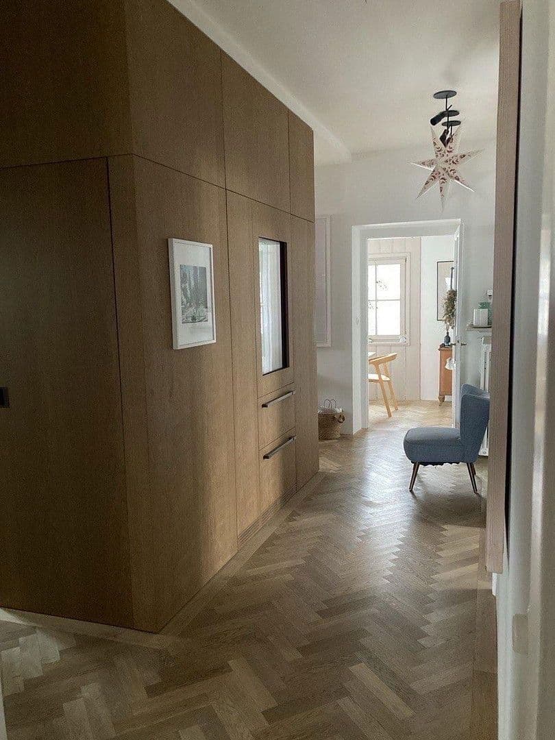 Pronájem bytu 4+1 140 m², Münsing, Bavorsko Pronájem bytu 4+1 140 m², Münsing, Bavorsko