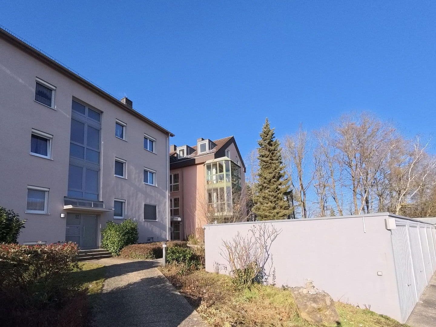 Pronájem bytu 2+1 60 m², Siegelsdorfer Stre. 22a, Seukendorf, Bavorsko Pronájem bytu 2+1 60 m², Siegelsdorfer Stre. 22a, Seukendorf, Bavorsko