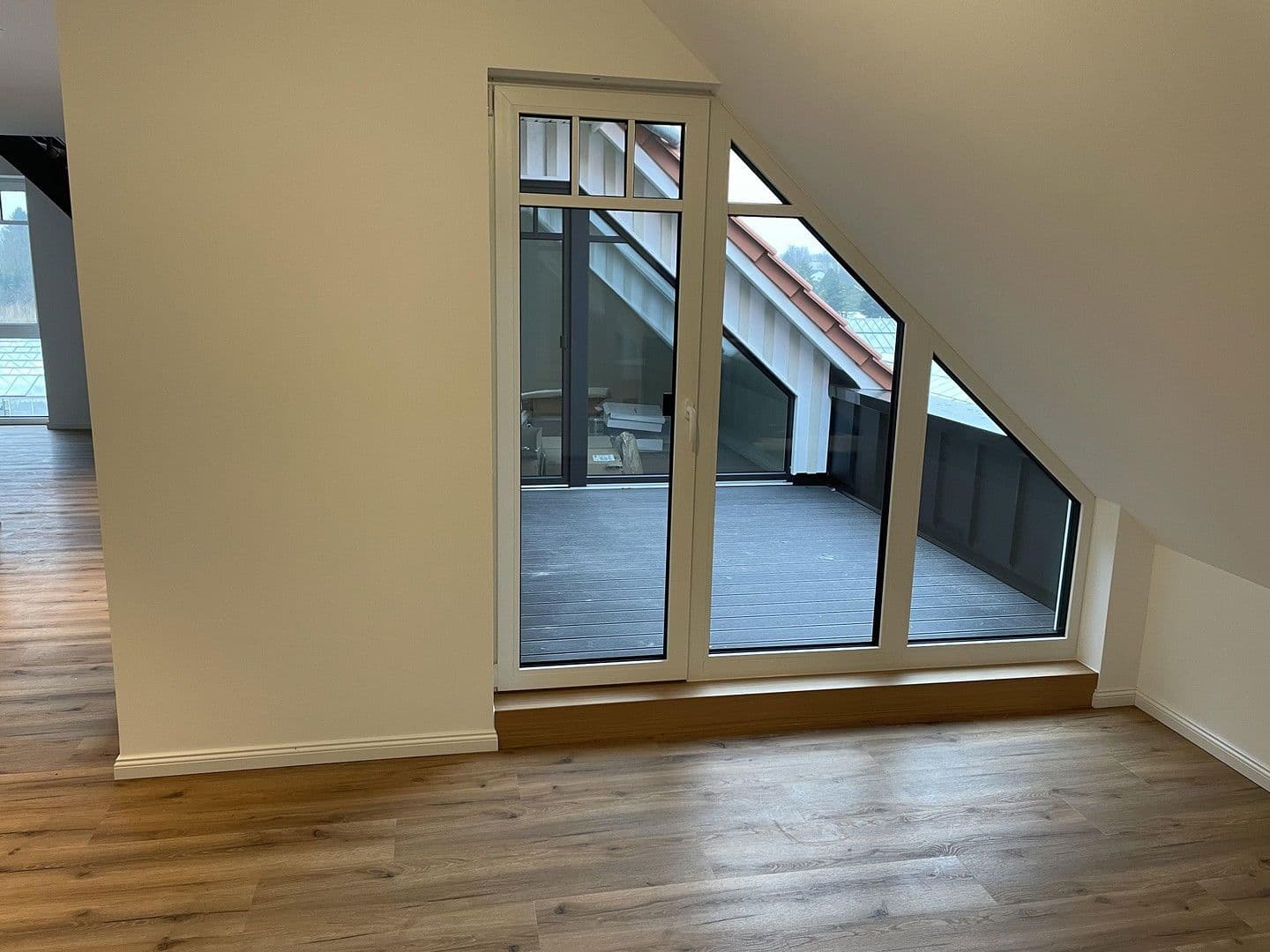 Pronájem bytu 4+1 93 m², Faslamsstieg 2, Winsen (Luhe), Dolní Sasko Pronájem bytu 4+1 93 m², Faslamsstieg 2, Winsen (Luhe), Dolní Sasko