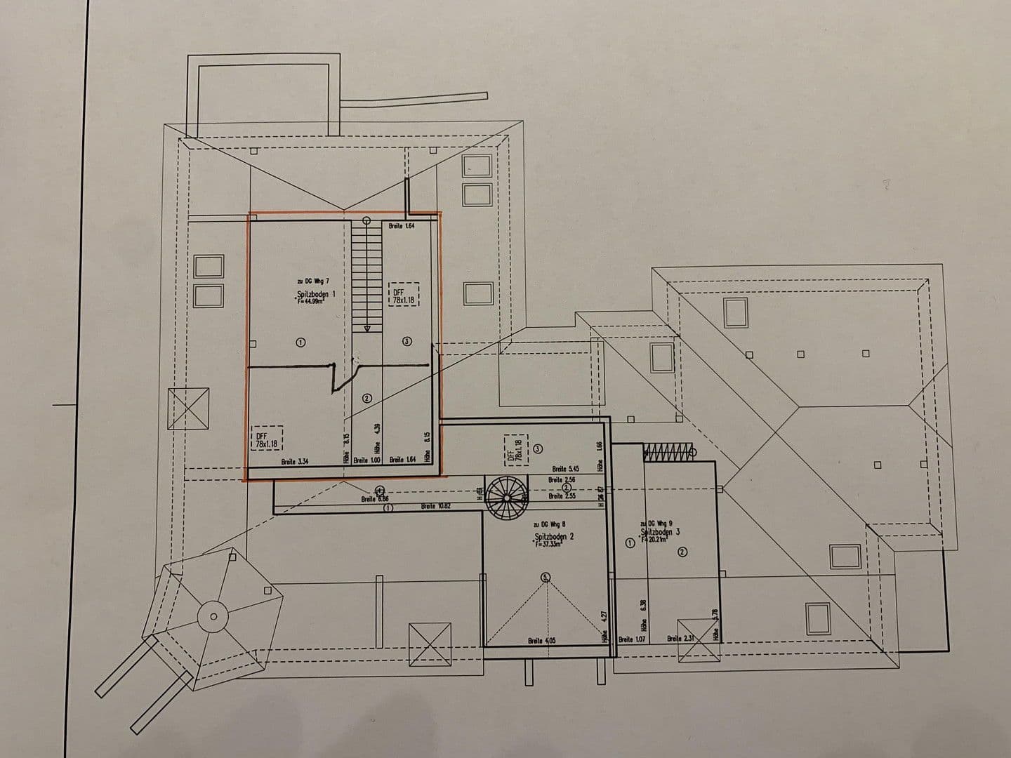 Pronájem bytu 3+1 128 m², Berliner Straße 90, Strausberg, Braniborsko Pronájem bytu 3+1 128 m², Berliner Straße 90, Strausberg, Braniborsko