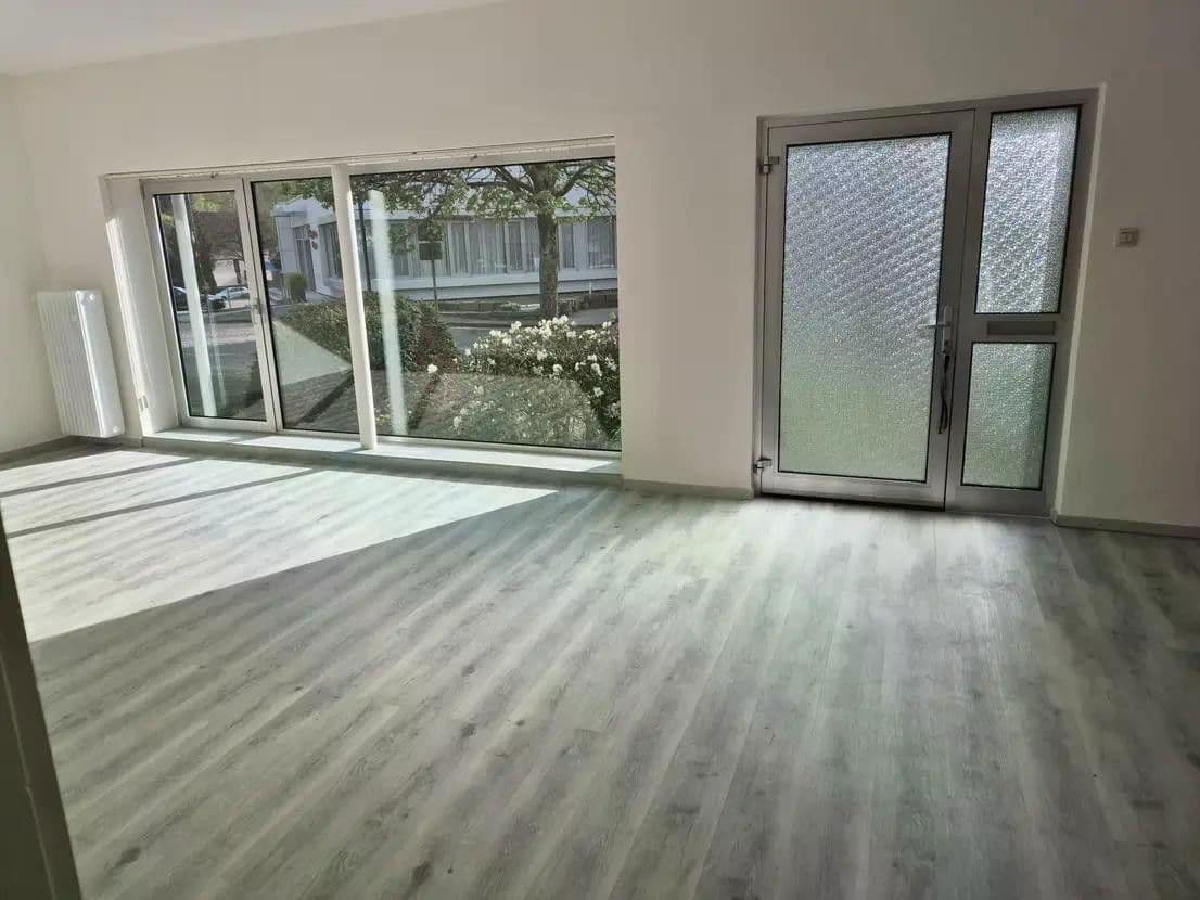 Pronájem kanceláře 95 m², Hilchenbach, Severní Porýní-Vestfálsko Pronájem kanceláře 95 m², Hilchenbach, Severní Porýní-Vestfálsko