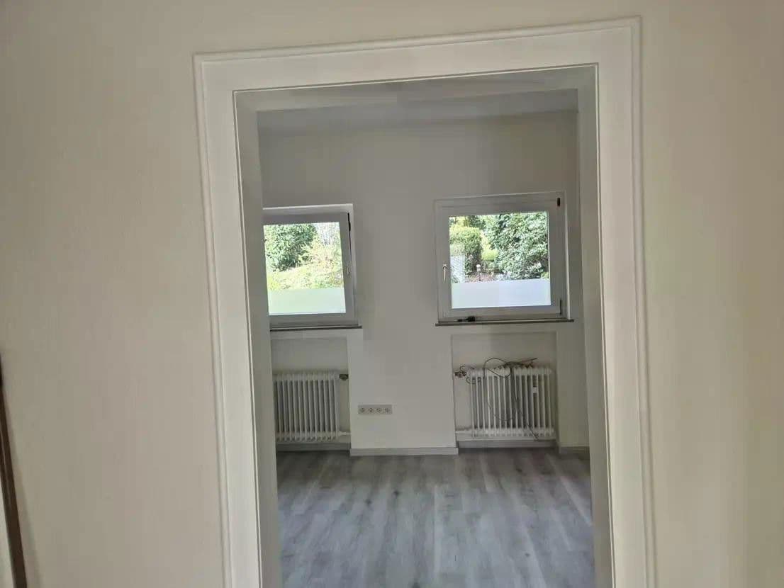 Pronájem kanceláře 95 m², Hilchenbach, Severní Porýní-Vestfálsko Pronájem kanceláře 95 m², Hilchenbach, Severní Porýní-Vestfálsko