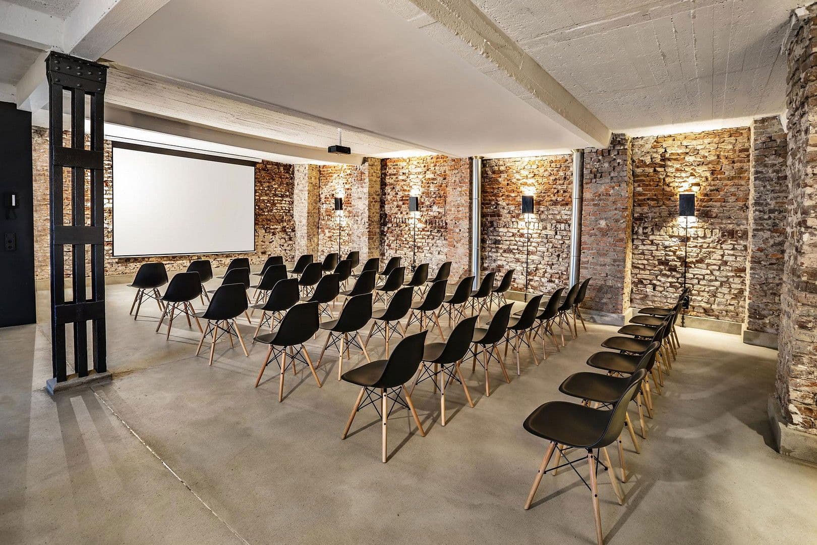 Prodej domu 360 m², pozemek 403 m², Jahnstraße 16a, Düsseldorf, Severní Porýní-Vestfálsko Prodej domu 360 m², pozemek 403 m², Jahnstraße 16a, Düsseldorf, Severní Porýní-Vestfálsko