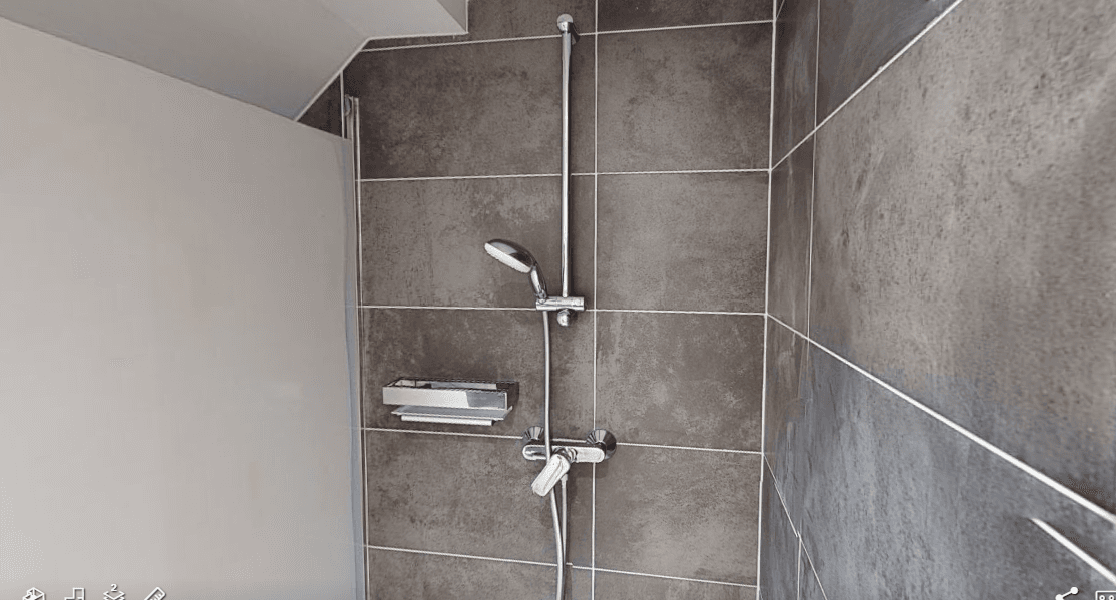 Pronájem bytu 4+1 96 m², Ostheimstraße 7, Leipzig, Sasko Pronájem bytu 4+1 96 m², Ostheimstraße 7, Leipzig, Sasko