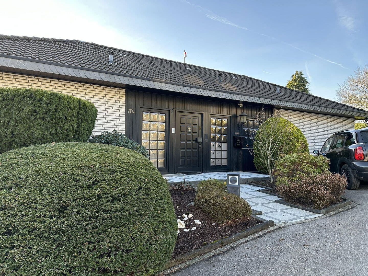 Prodej domu 228 m², pozemek 1.058 m², Solingen, Severní Porýní-Vestfálsko Prodej domu 228 m², pozemek 1.058 m², Solingen, Severní Porýní-Vestfálsko