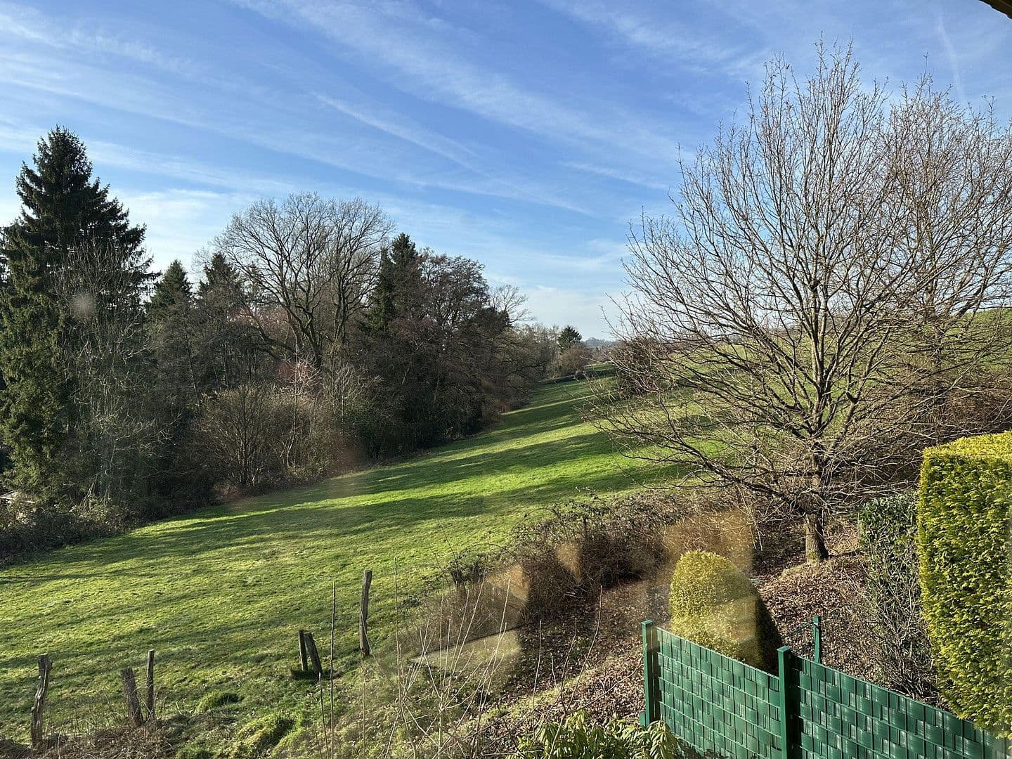 Prodej domu 228 m², pozemek 1.058 m², Solingen, Severní Porýní-Vestfálsko Prodej domu 228 m², pozemek 1.058 m², Solingen, Severní Porýní-Vestfálsko