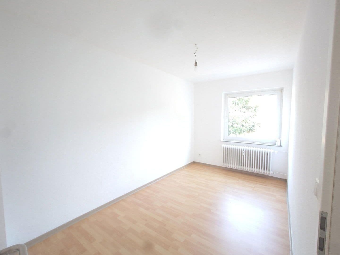 Pronájem bytu 3+1 64 m², Schlenhofstr. 23, Essen, Severní Porýní-Vestfálsko Pronájem bytu 3+1 64 m², Schlenhofstr. 23, Essen, Severní Porýní-Vestfálsko
