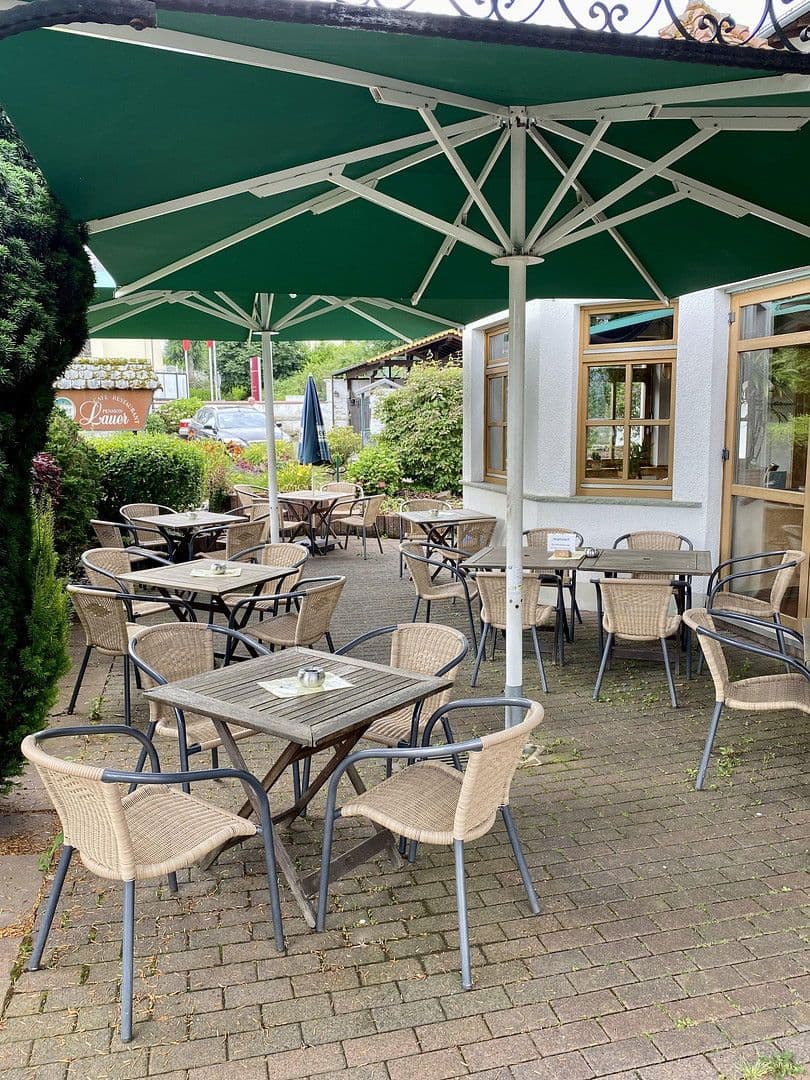 Prodej nebytového prostoru 1.445 m², Bad Soden-Salmünster, Hessen Prodej nebytového prostoru 1.445 m², Bad Soden-Salmünster, Hessen