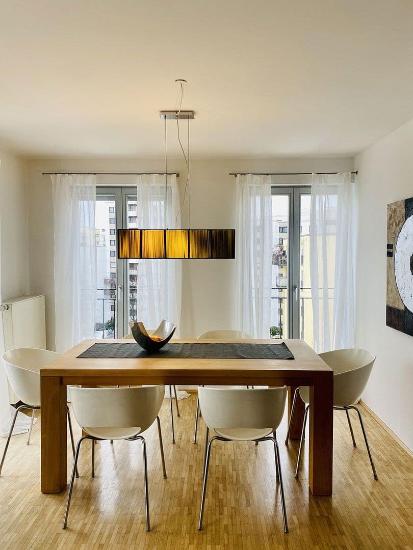 Pronájem bytu 3+1 88 m², St. Cajetan Str. 29, München, Bavorsko Pronájem bytu 3+1 88 m², St. Cajetan Str. 29, München, Bavorsko