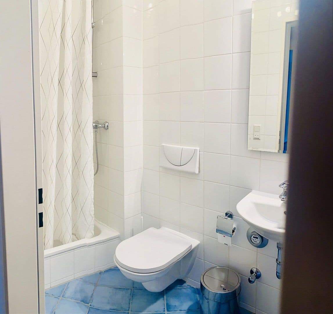 Pronájem bytu 3+1 88 m², St. Cajetan Str. 29, München, Bavorsko Pronájem bytu 3+1 88 m², St. Cajetan Str. 29, München, Bavorsko