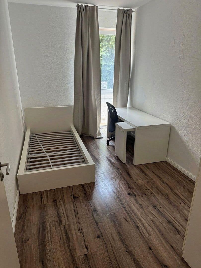 Prodej domu 125 m², Eißendorfer Straße 61, Hamburg, Hamburg Prodej domu 125 m², Eißendorfer Straße 61, Hamburg, Hamburg