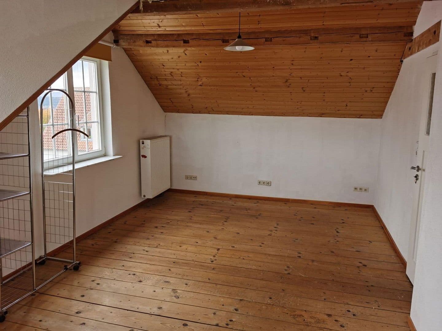 Pronájem domu 132 m², pozemek 442 m², Rottweil, Bádensko-Württembersko Pronájem domu 132 m², pozemek 442 m², Rottweil, Bádensko-Württembersko