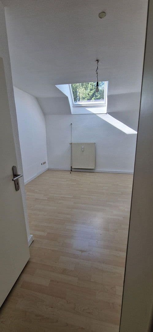 Pronájem bytu 2+1 49 m², Rottmannstr.7a, Bochum, Severní Porýní-Vestfálsko Pronájem bytu 2+1 49 m², Rottmannstr.7a, Bochum, Severní Porýní-Vestfálsko