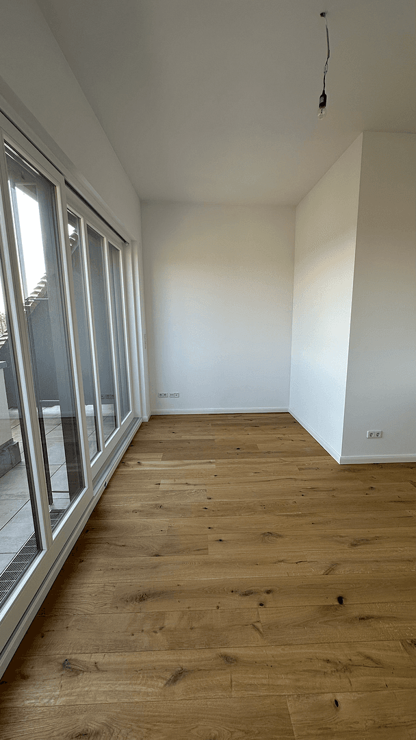 Pronájem bytu 3+1 141 m², Potsdamer Chaussee 11, Ludwigsfelde, Braniborsko Pronájem bytu 3+1 141 m², Potsdamer Chaussee 11, Ludwigsfelde, Braniborsko