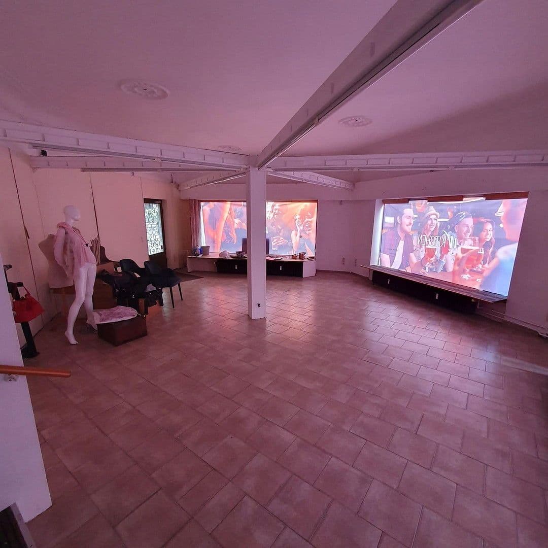 Prodej domu 611 m², pozemek 430 m², Elbingeröderstr. 9, Braunlage, Dolní Sasko Prodej domu 611 m², pozemek 430 m², Elbingeröderstr. 9, Braunlage, Dolní Sasko