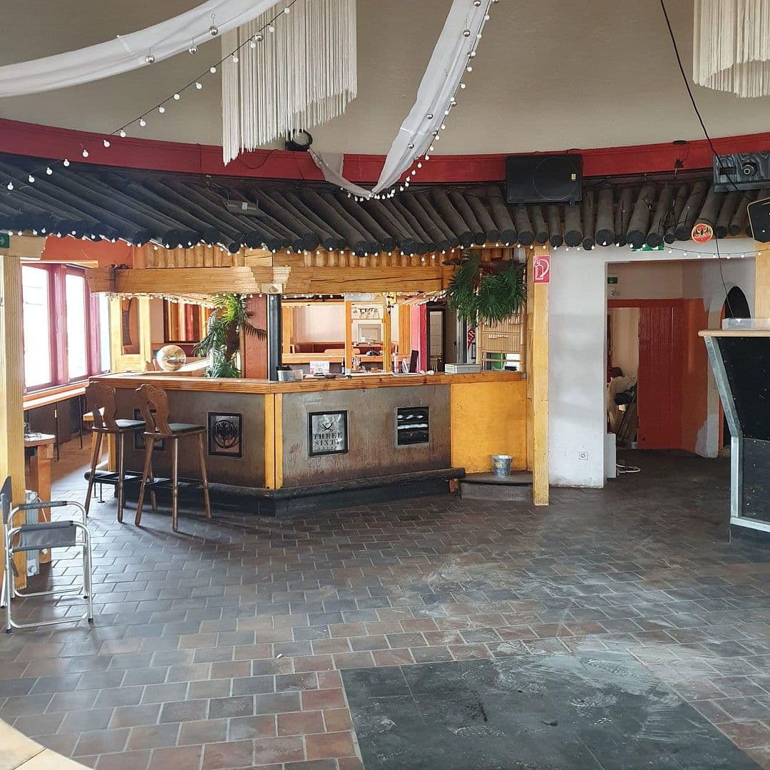 Prodej domu 611 m², pozemek 430 m², Elbingeröderstr. 9, Braunlage, Dolní Sasko Prodej domu 611 m², pozemek 430 m², Elbingeröderstr. 9, Braunlage, Dolní Sasko