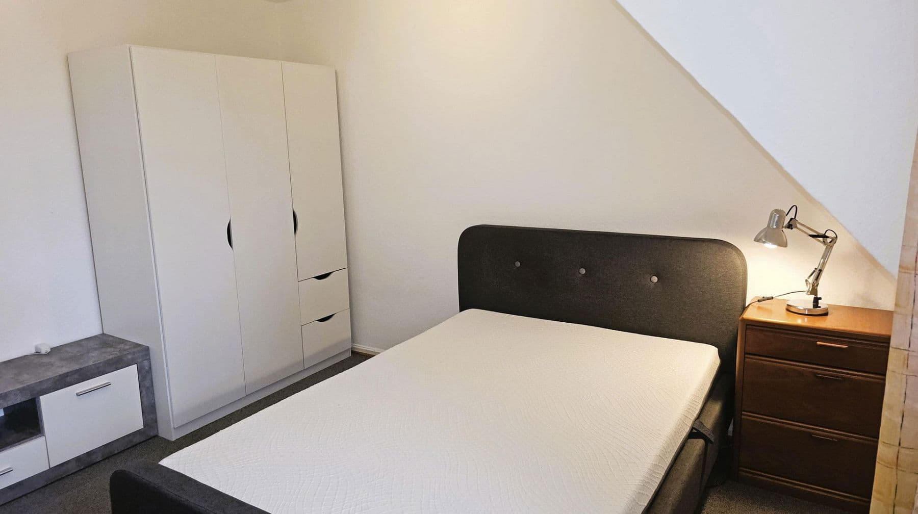 Pronájem bytu 16 m², Pleistalstraße 123, Sankt Augustin, Severní Porýní-Vestfálsko Pronájem bytu 16 m², Pleistalstraße 123, Sankt Augustin, Severní Porýní-Vestfálsko