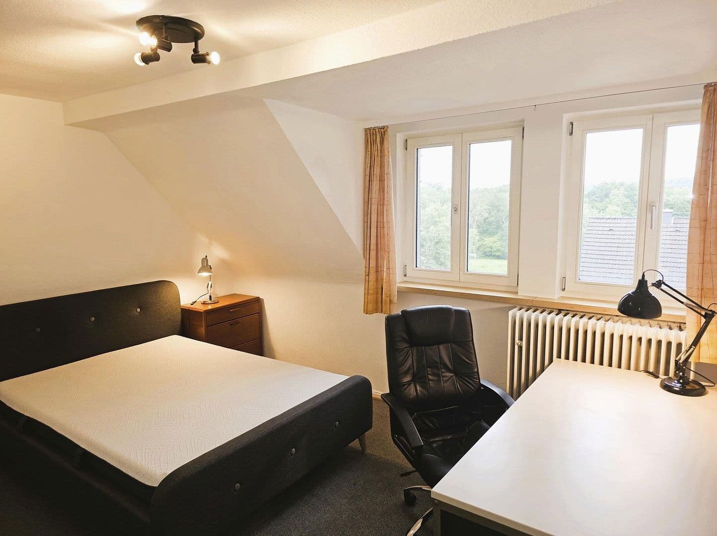 Pronájem bytu 16 m², Pleistalstraße 123, Sankt Augustin, Severní Porýní-Vestfálsko Pronájem bytu 16 m², Pleistalstraße 123, Sankt Augustin, Severní Porýní-Vestfálsko