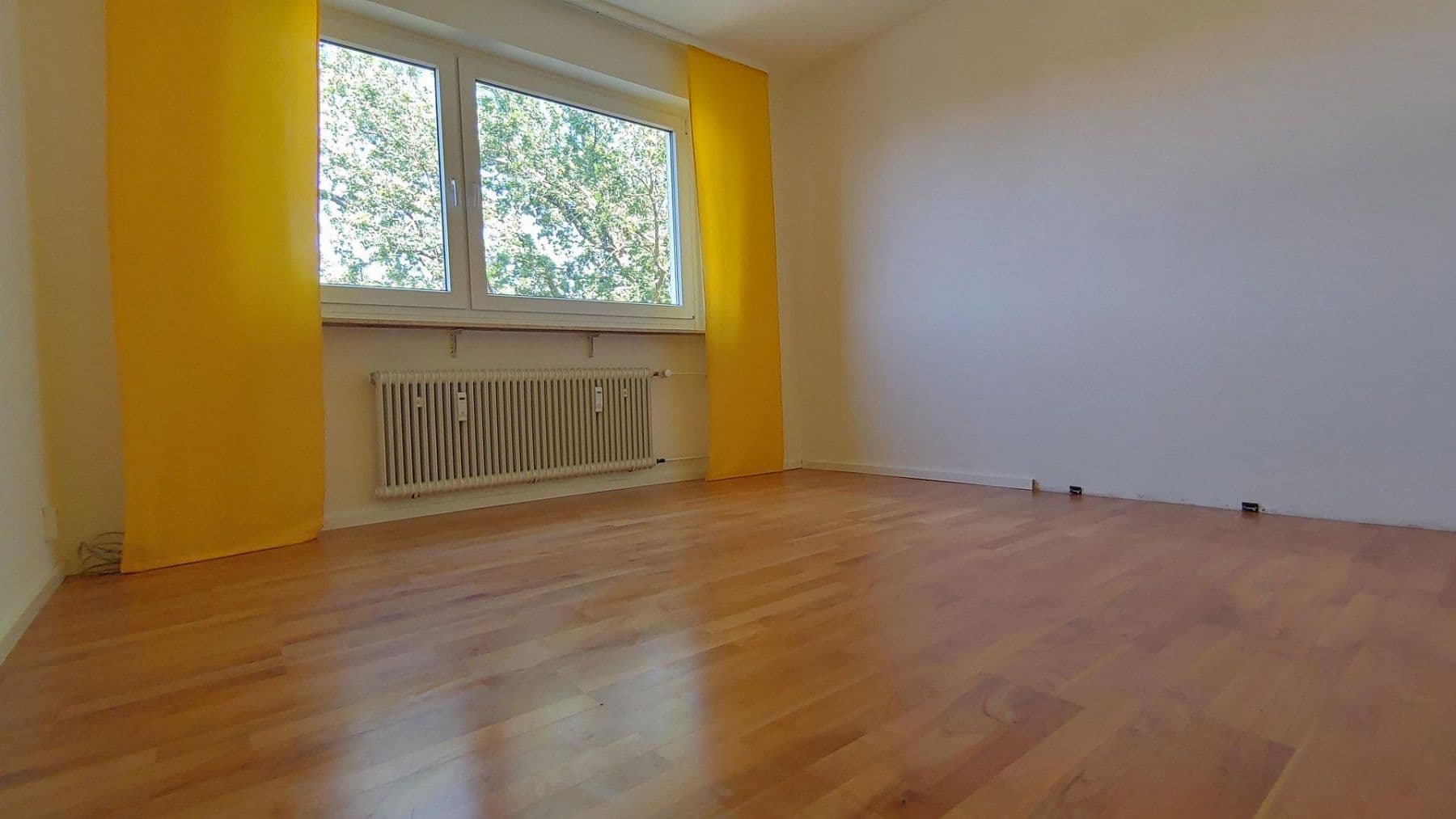 Prodej bytu 4+1 87 m², Leipziger Straße 24, Wiesbaden Bierstadt, Hessen Prodej bytu 4+1 87 m², Leipziger Straße 24, Wiesbaden Bierstadt, Hessen