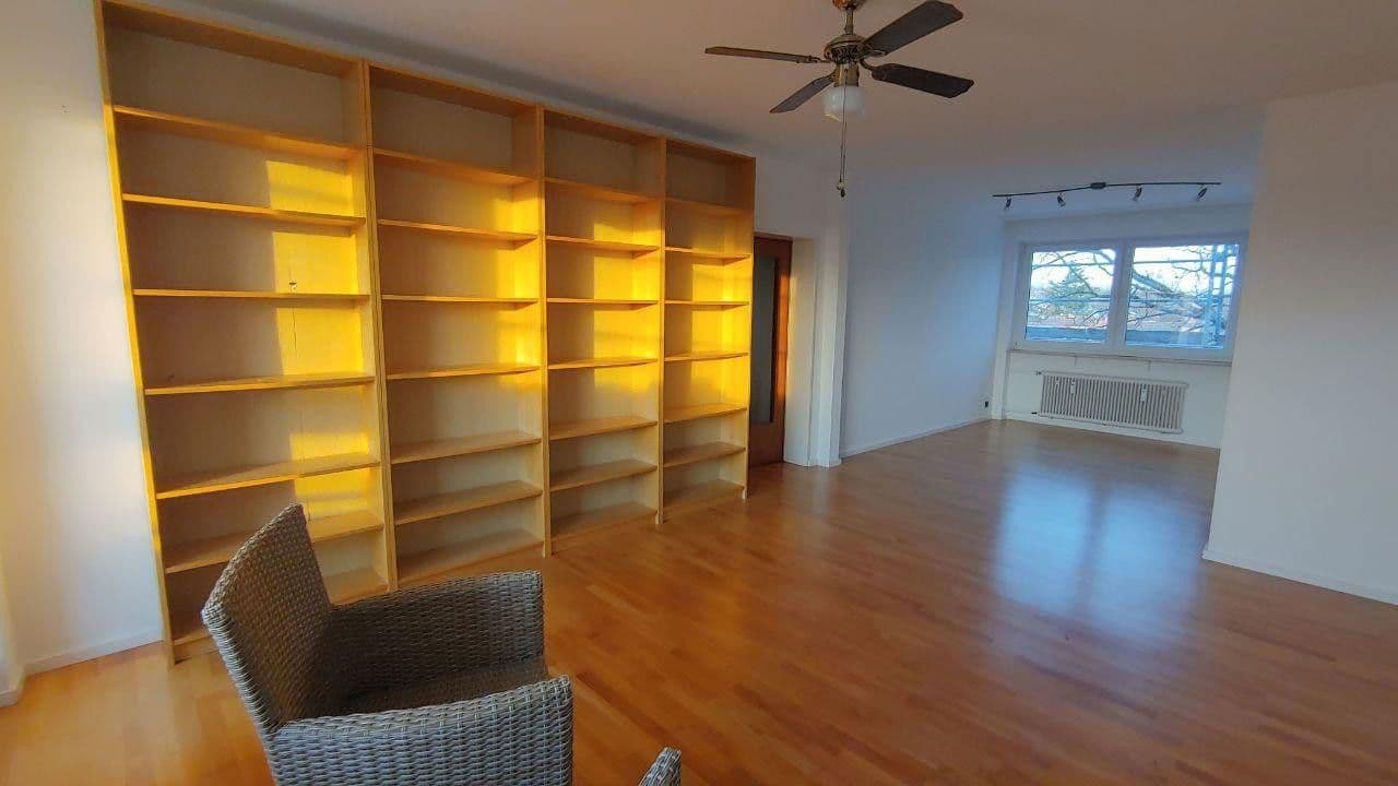 Prodej bytu 4+1 87 m², Leipziger Straße 24, Wiesbaden Bierstadt, Hessen Prodej bytu 4+1 87 m², Leipziger Straße 24, Wiesbaden Bierstadt, Hessen