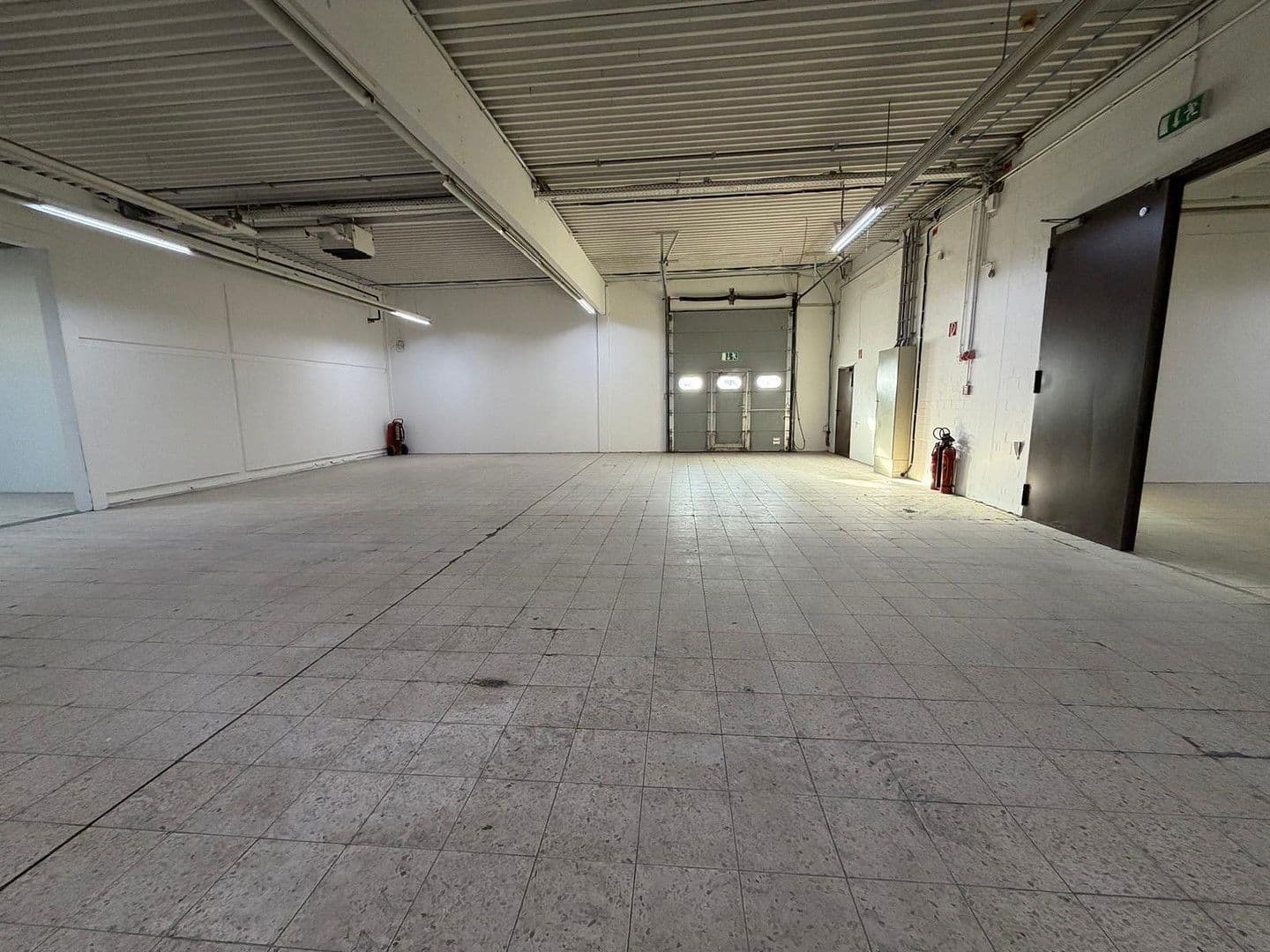 Pronájem nebytového prostoru 459 m², Meißener Dorfstraße 35, Minden, Severní Porýní-Vestfálsko Pronájem nebytového prostoru 459 m², Meißener Dorfstraße 35, Minden, Severní Porýní-Vestfálsko