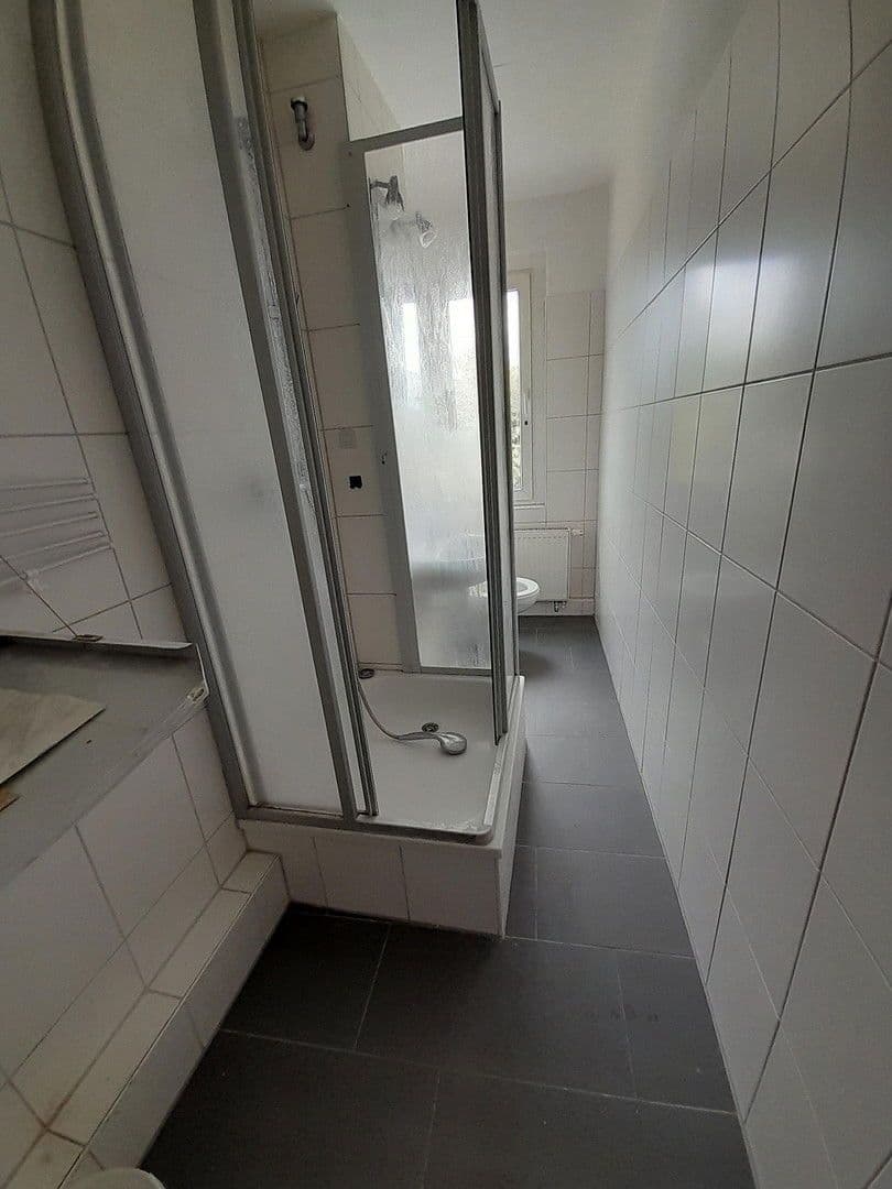 Pronájem bytu 4+1 70 m², Wernstedter Str. 6, Kalbe (Milde), Sasko-Anhaltsko Pronájem bytu 4+1 70 m², Wernstedter Str. 6, Kalbe (Milde), Sasko-Anhaltsko