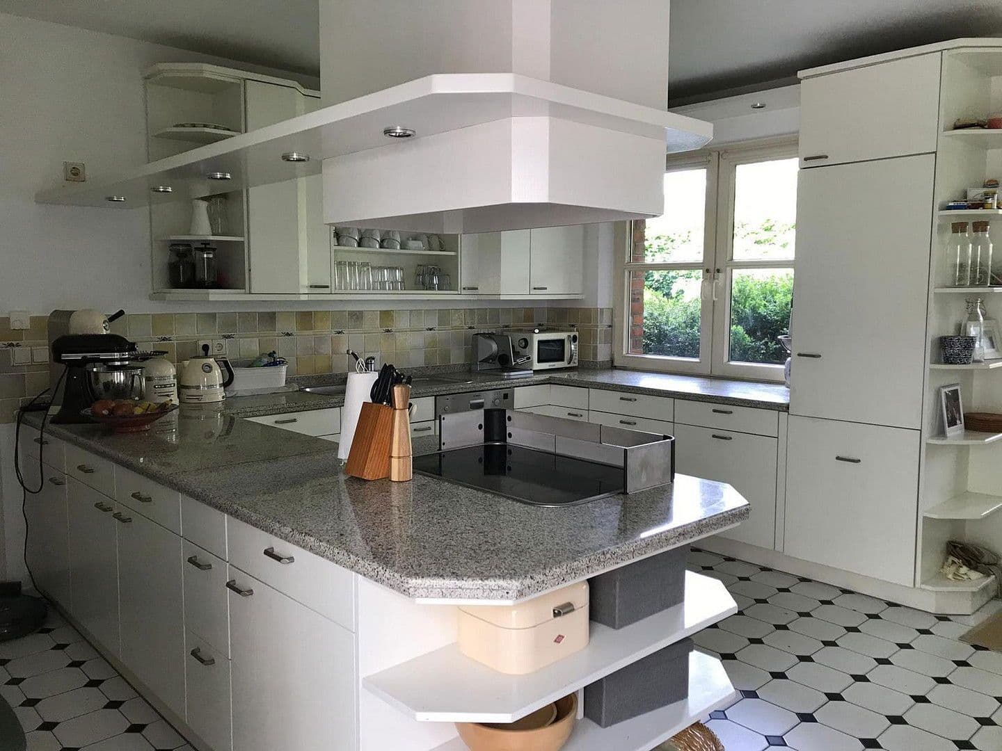 Prodej domu 412 m², pozemek 1.745 m², Ottersberg, Dolní Sasko Prodej domu 412 m², pozemek 1.745 m², Ottersberg, Dolní Sasko