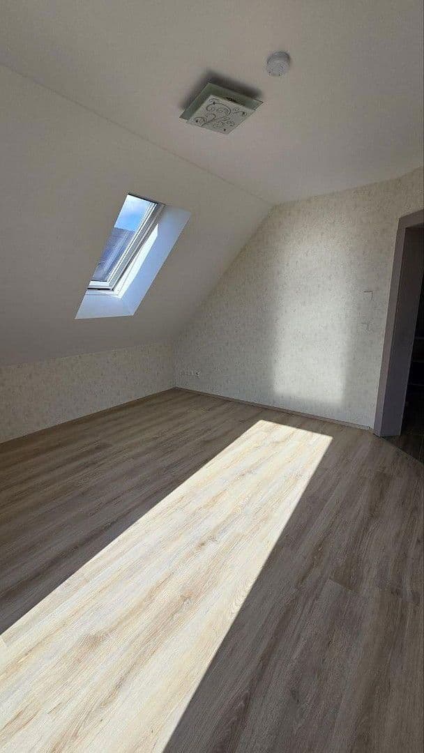 Prodej domu 120 m², pozemek 883 m², Dürrlauingen, Bavorsko Prodej domu 120 m², pozemek 883 m², Dürrlauingen, Bavorsko