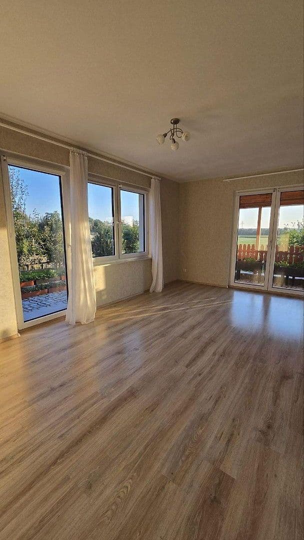 Prodej domu 120 m², pozemek 883 m², Dürrlauingen, Bavorsko Prodej domu 120 m², pozemek 883 m², Dürrlauingen, Bavorsko