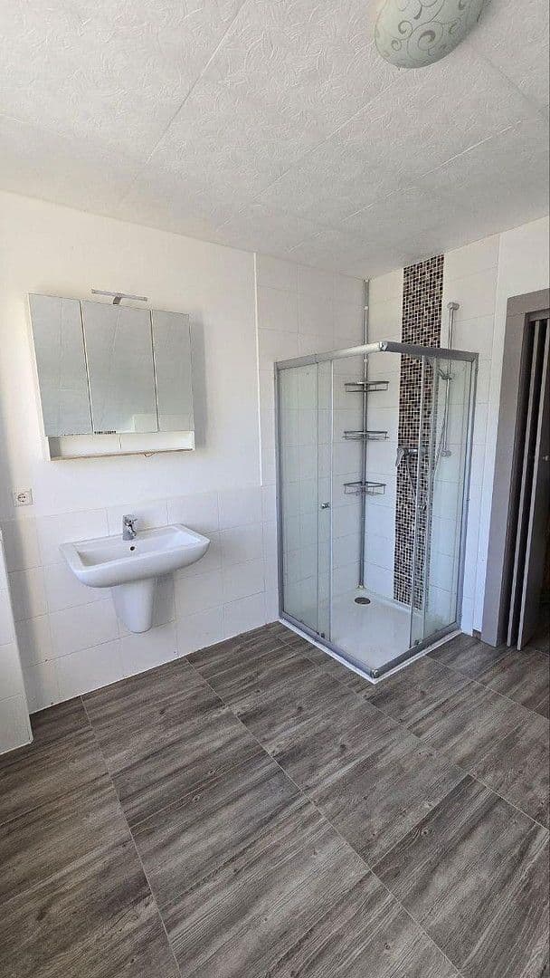 Prodej domu 120 m², pozemek 883 m², Dürrlauingen, Bavorsko Prodej domu 120 m², pozemek 883 m², Dürrlauingen, Bavorsko