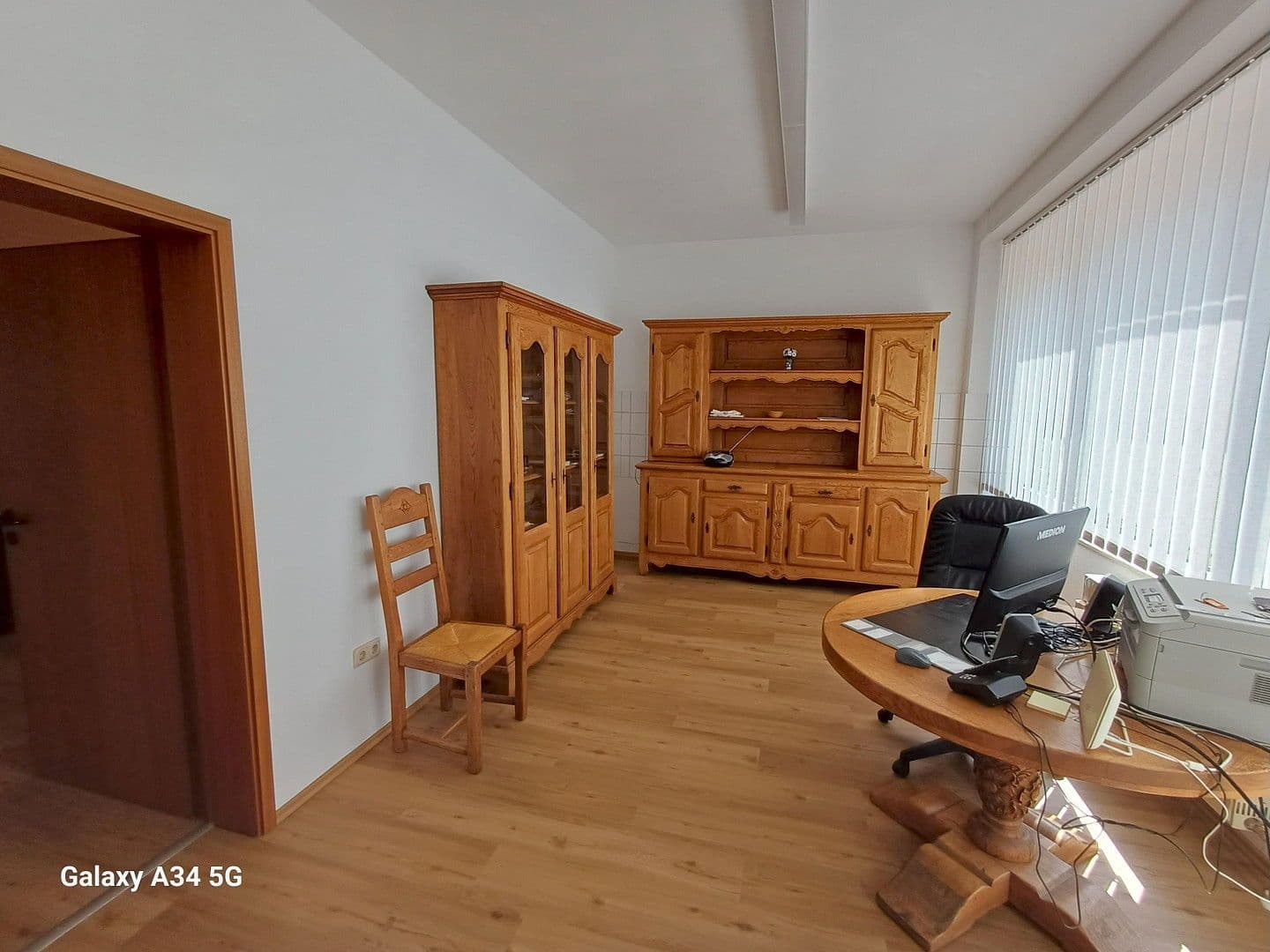 Pronájem nebytového prostoru 1.000 m², Wartburgstr. 5, Eisenach, Durynsko Pronájem nebytového prostoru 1.000 m², Wartburgstr. 5, Eisenach, Durynsko