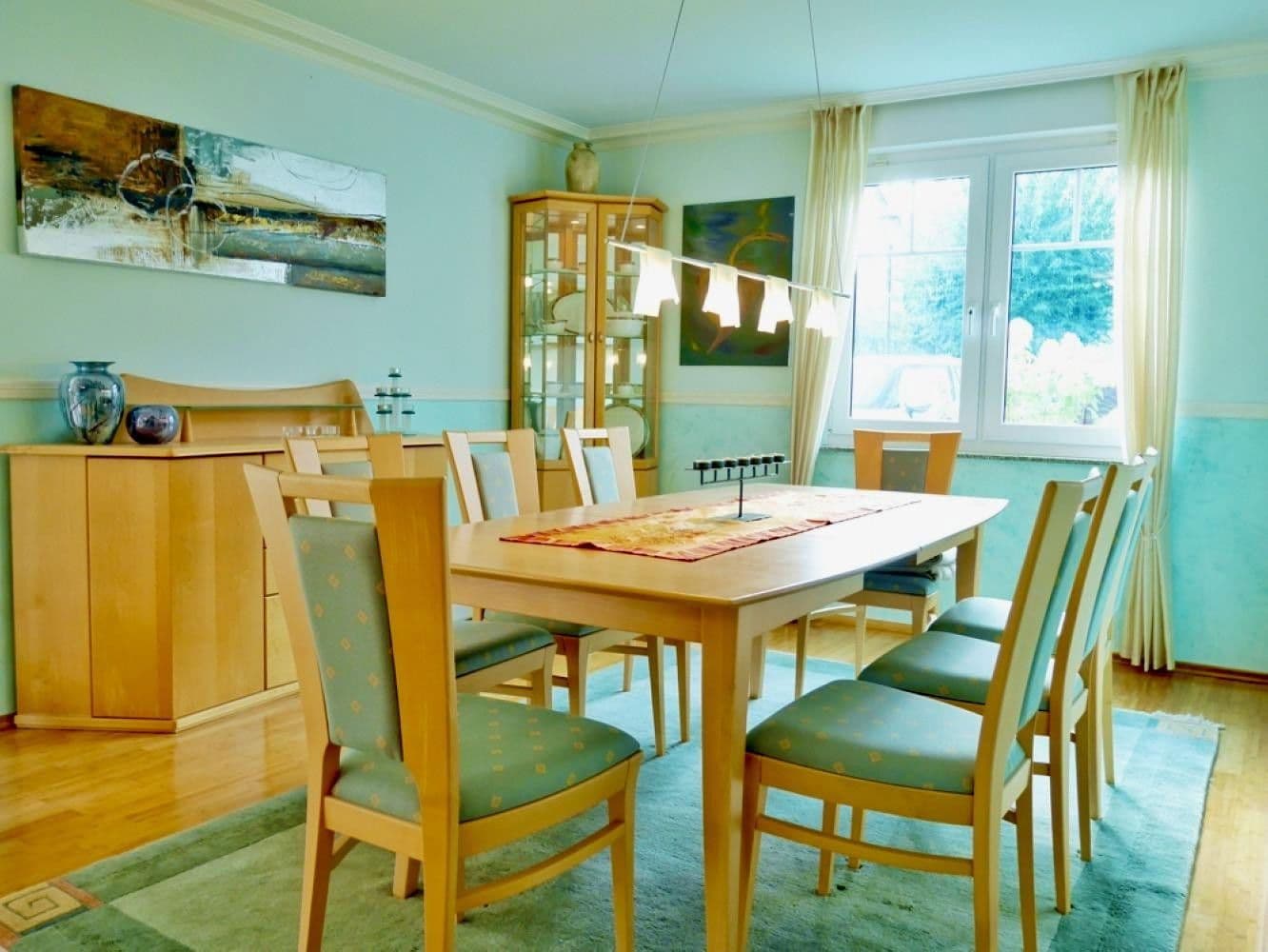 Prodej domu 200 m², pozemek 328 m², Bad Vilbel, Hessen Prodej domu 200 m², pozemek 328 m², Bad Vilbel, Hessen