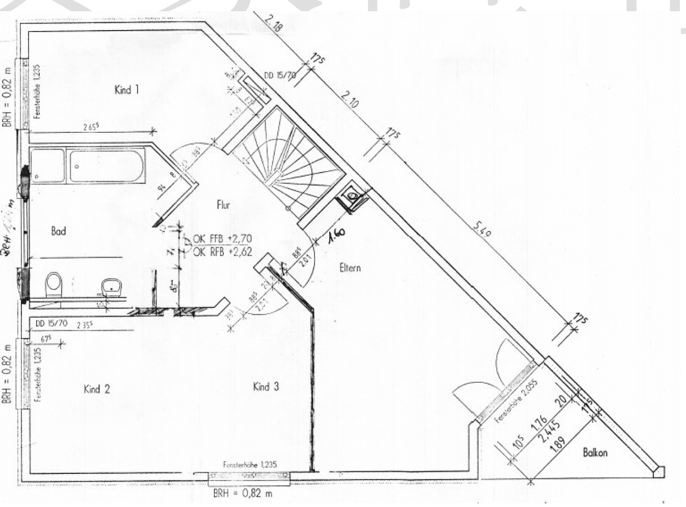 Prodej domu 200 m², pozemek 328 m², Bad Vilbel, Hessen Prodej domu 200 m², pozemek 328 m², Bad Vilbel, Hessen