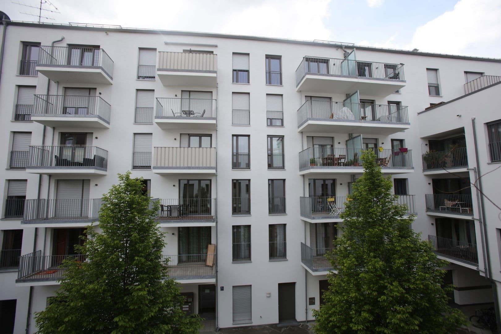 Pronájem bytu 2+1 53 m², Paul-Heyse-Str 31a, München, Bavorsko Pronájem bytu 2+1 53 m², Paul-Heyse-Str 31a, München, Bavorsko