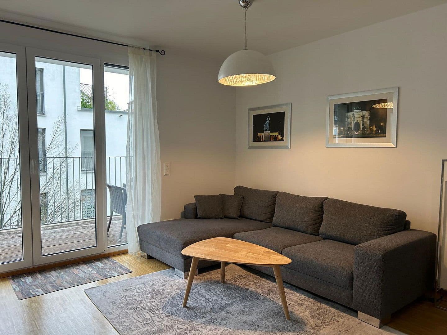 Pronájem bytu 2+1 53 m², Paul-Heyse-Str 31a, München, Bavorsko Pronájem bytu 2+1 53 m², Paul-Heyse-Str 31a, München, Bavorsko