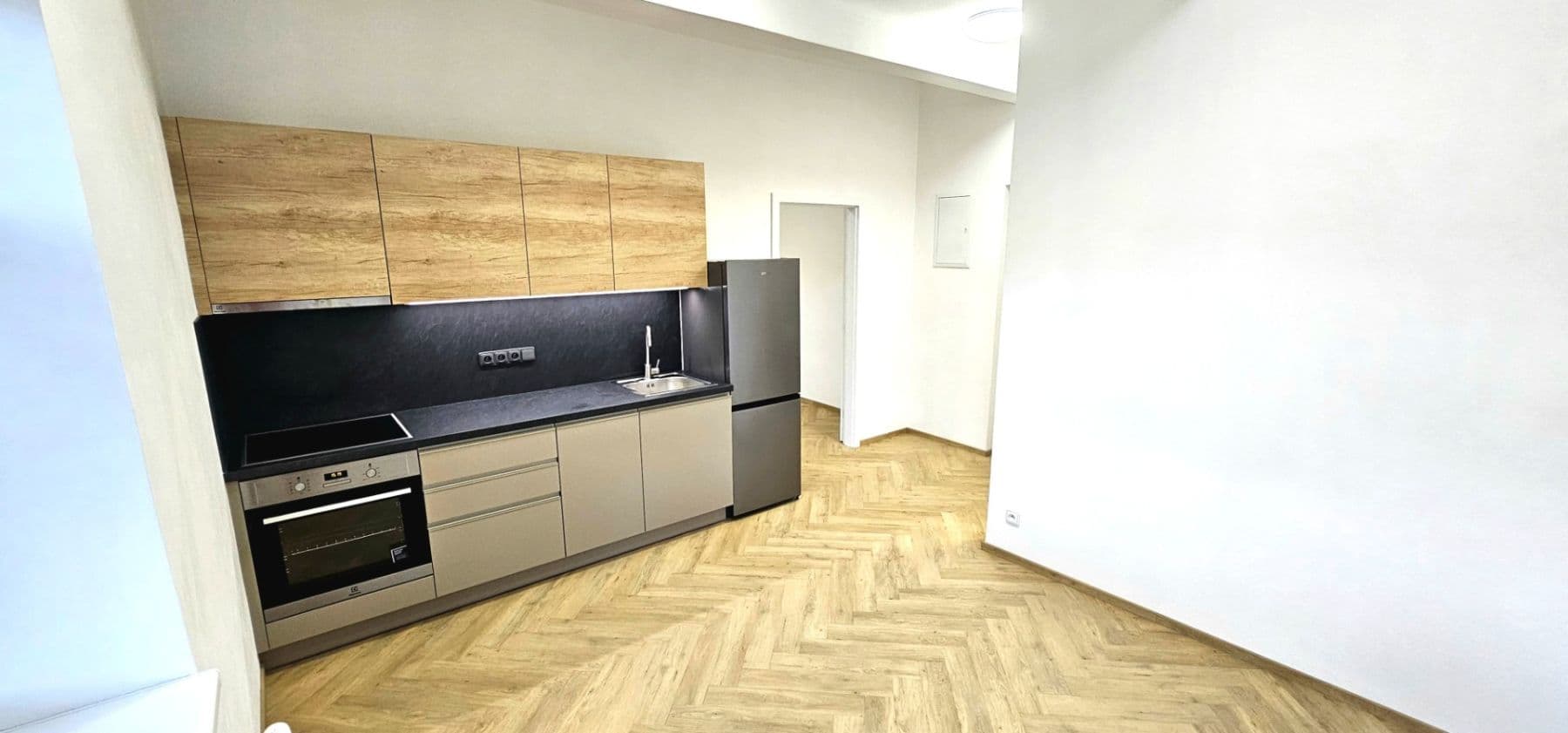 Pronájem bytu 2+kk 30 m², Pod Kesnerkou, Praha, Praha Pronájem bytu 2+kk 30 m², Pod Kesnerkou, Praha, Praha