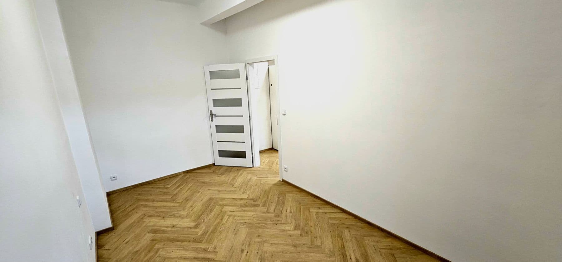 Pronájem bytu 2+kk 30 m², Pod Kesnerkou, Praha, Praha Pronájem bytu 2+kk 30 m², Pod Kesnerkou, Praha, Praha