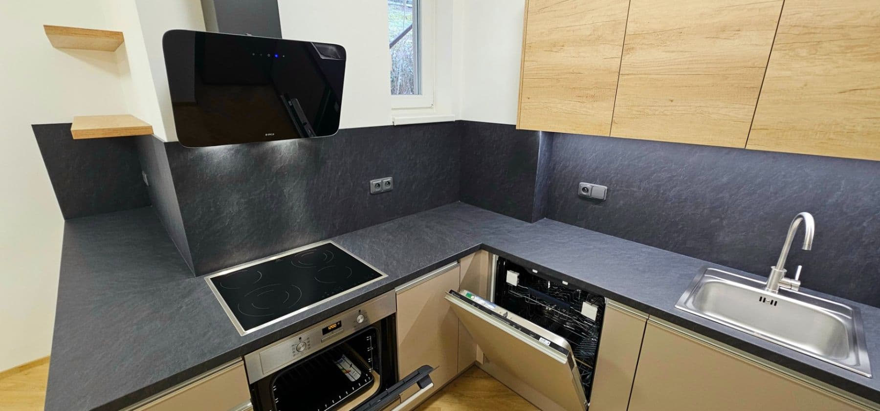 Pronájem bytu 3+kk 75 m², Pod Kesnerkou, Praha, Praha Pronájem bytu 3+kk 75 m², Pod Kesnerkou, Praha, Praha