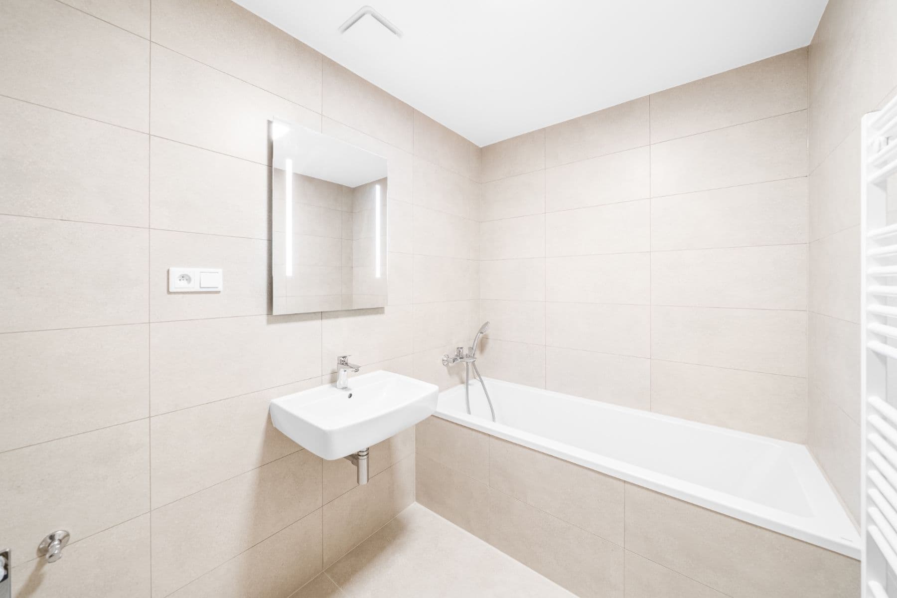 Pronájem bytu 2+kk 69 m², Měděná, Plzeň, Plzeňský kraj Pronájem bytu 2+kk 69 m², Měděná, Plzeň, Plzeňský kraj