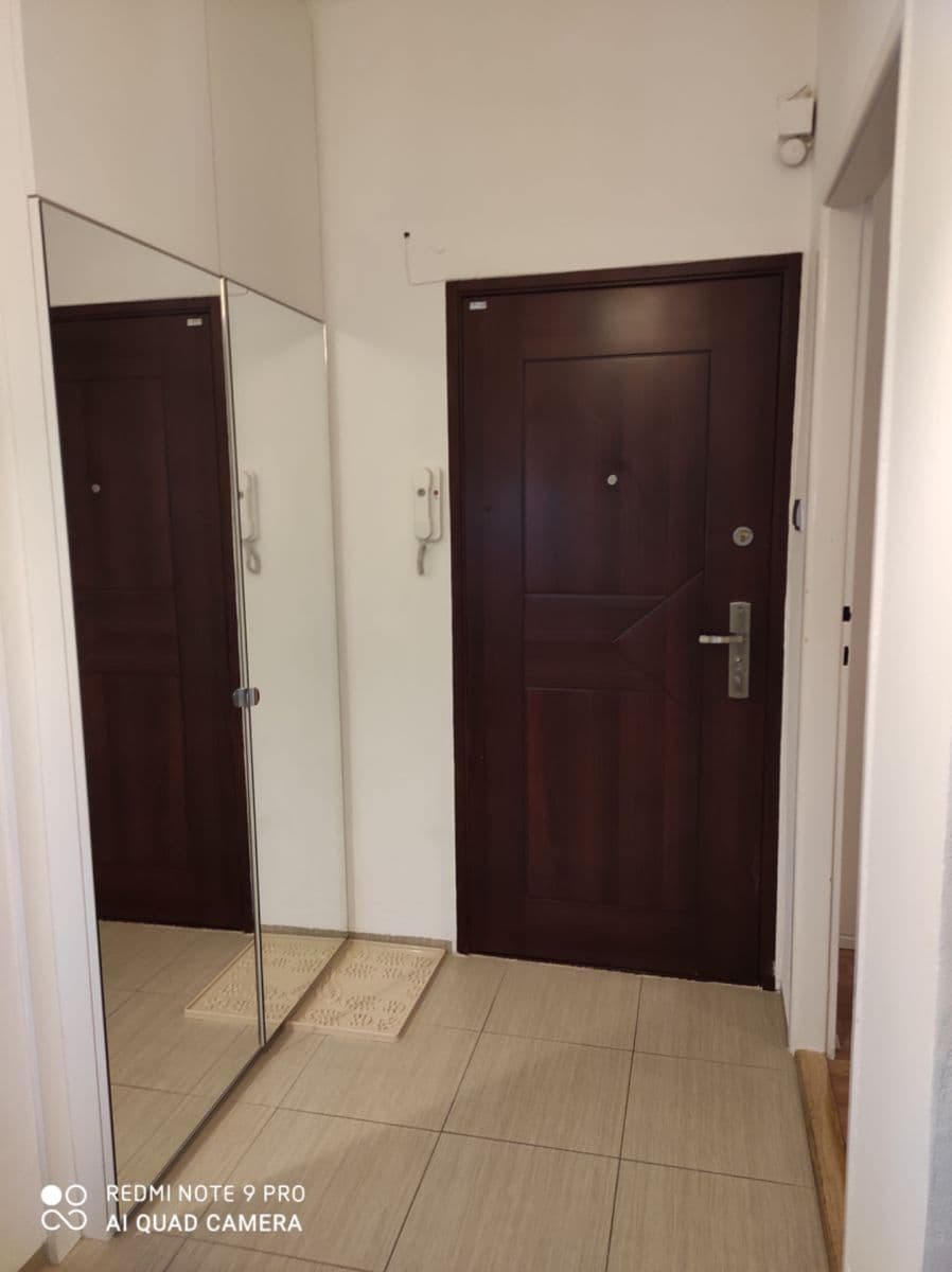 Prodej bytu 2+1 44 m², Písecká, Praha, Praha Prodej bytu 2+1 44 m², Písecká, Praha, Praha