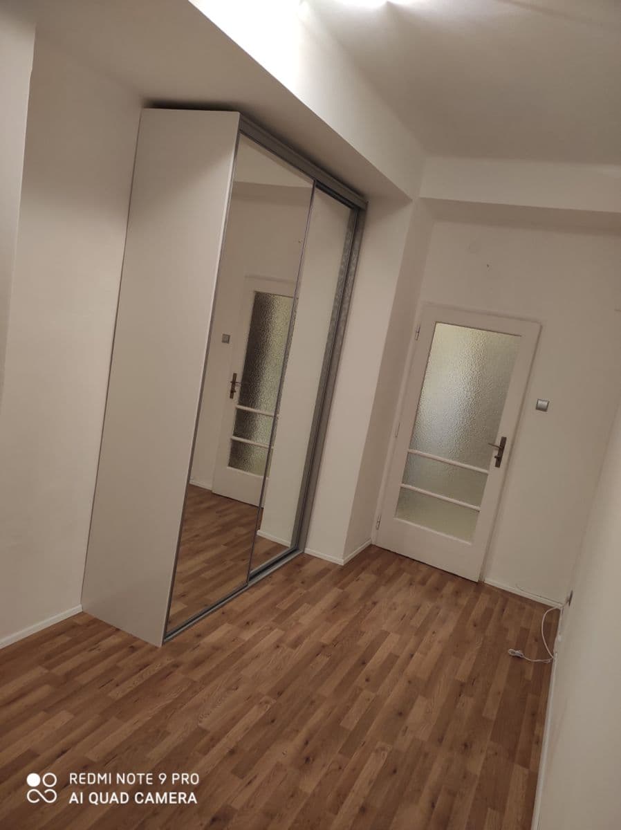 Prodej bytu 2+1 44 m², Písecká, Praha, Praha Prodej bytu 2+1 44 m², Písecká, Praha, Praha
