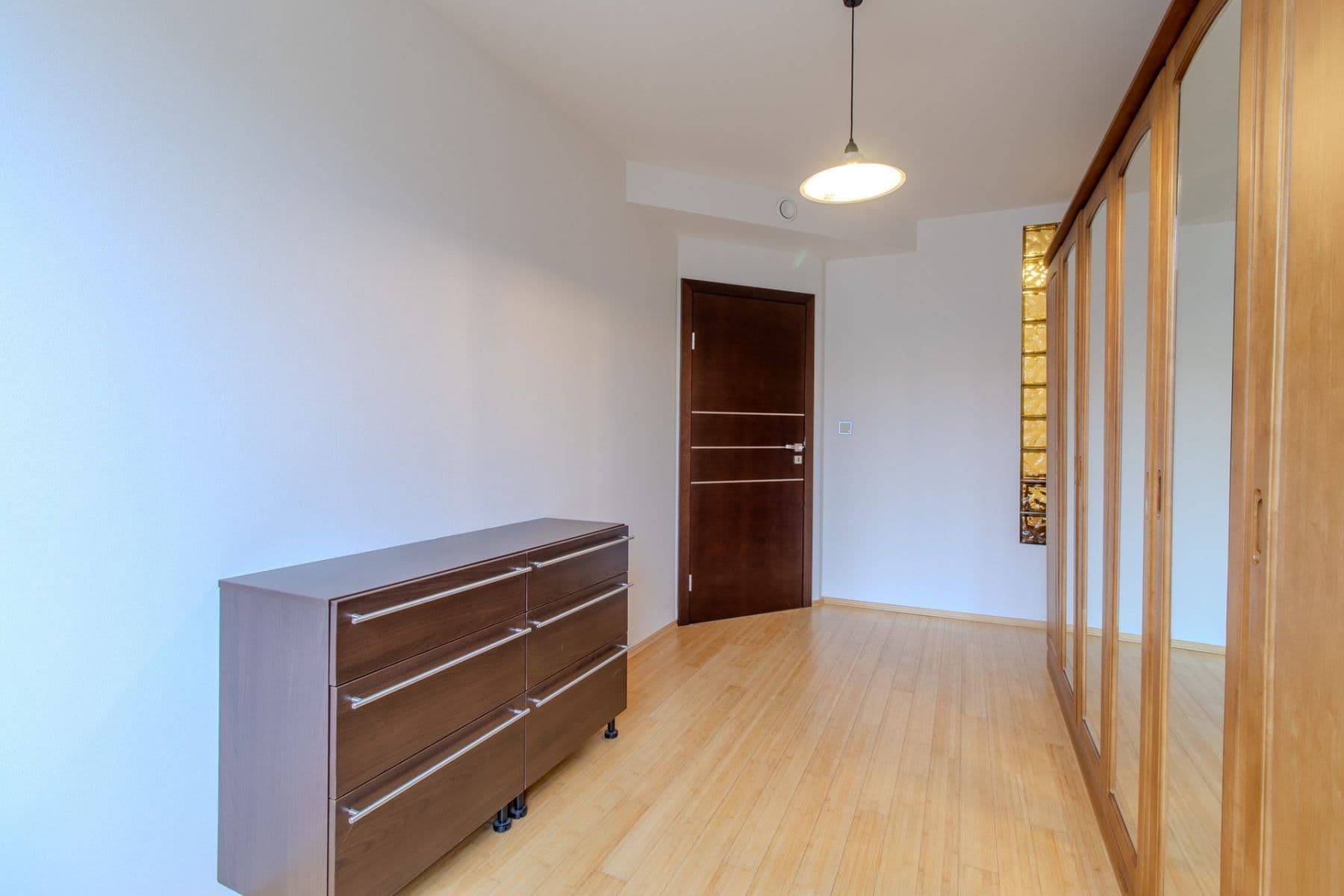 Pronájem bytu 4+kk 88 m², Kloboučnická, Praha, Praha Pronájem bytu 4+kk 88 m², Kloboučnická, Praha, Praha