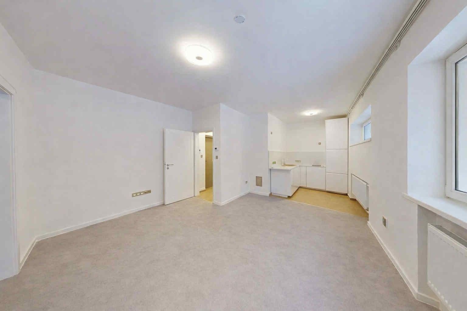 Pronájem bytu 2+kk 50 m², Rýchorské náměstí, Žacléř, Královéhradecký kraj Pronájem bytu 2+kk 50 m², Rýchorské náměstí, Žacléř, Královéhradecký kraj