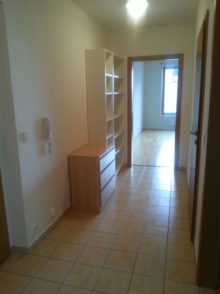 Pronájem bytu 2+kk 55 m², Jeseniova, Praha, Praha Pronájem bytu 2+kk 55 m², Jeseniova, Praha, Praha