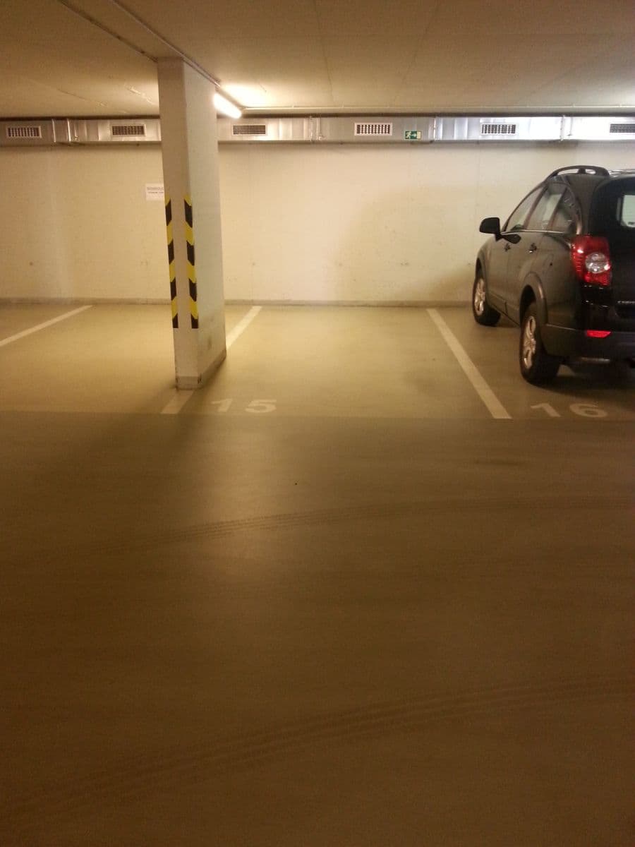 Pronájem bytu 2+kk 55 m², Jeseniova, Praha, Praha Pronájem bytu 2+kk 55 m², Jeseniova, Praha, Praha