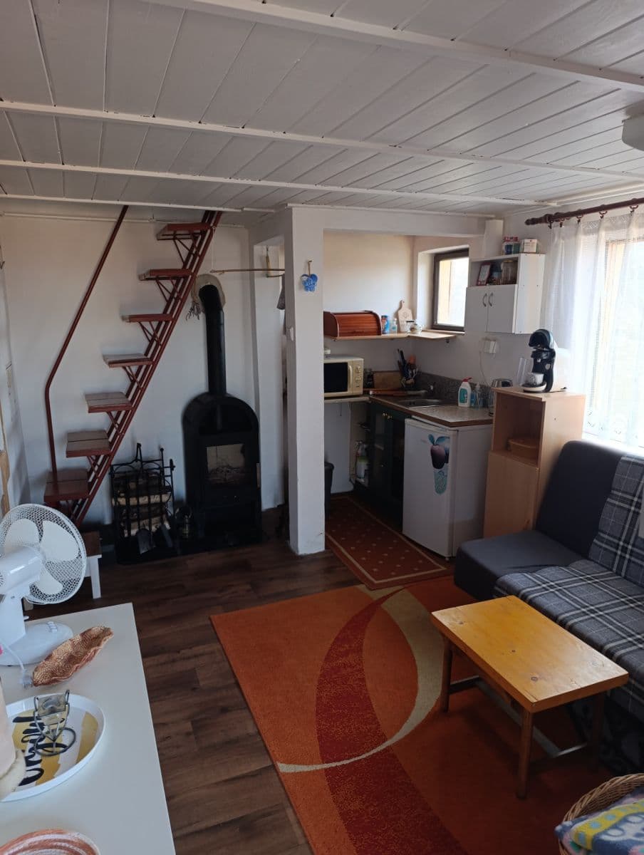 Prodej chaty, chalupy 50 m², pozemek 420 m², Svatošská, Karlovy Vary, Karlovarský kraj Prodej chaty, chalupy 50 m², pozemek 420 m², Svatošská, Karlovy Vary, Karlovarský kraj