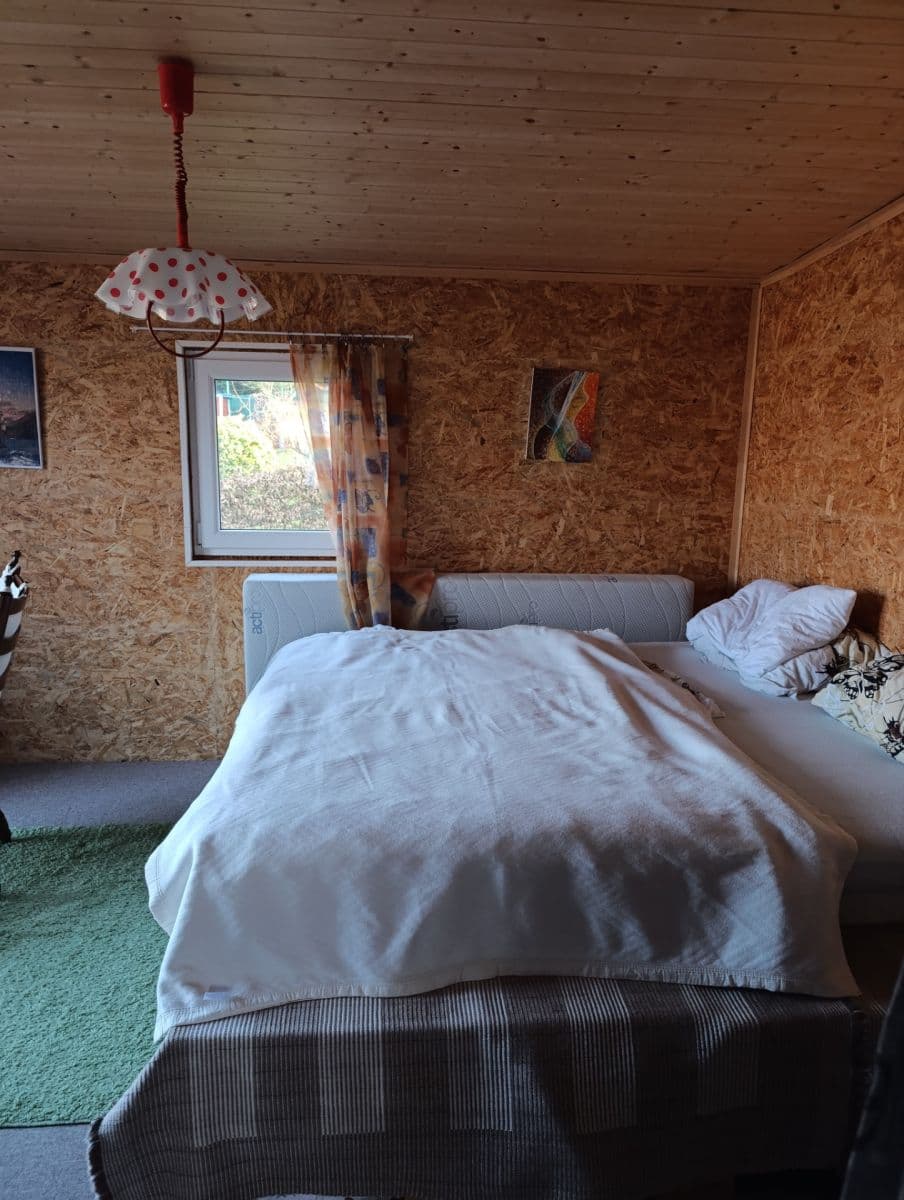 Prodej chaty, chalupy 50 m², pozemek 420 m², Svatošská, Karlovy Vary, Karlovarský kraj Prodej chaty, chalupy 50 m², pozemek 420 m², Svatošská, Karlovy Vary, Karlovarský kraj